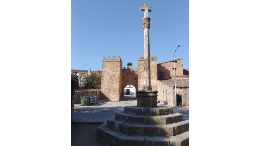 Foto 1 de Cruz de término, Manzanera