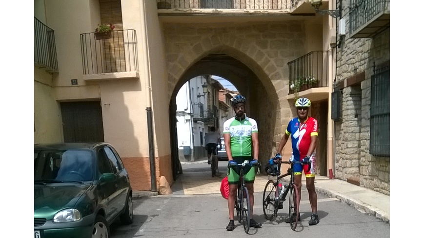 Foto 2 de Portal de Teruel, La Puebla de Valverde