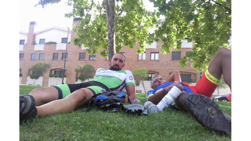 Foto 2 de Parque en Miralbueno, Zaragoza