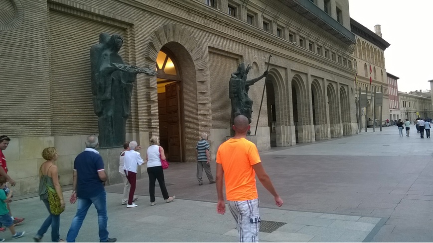 Foto 2 de Plaza del Pilar, Zaragoza