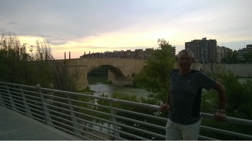 Foto 1 de Puente de Piedra, Zaragoza