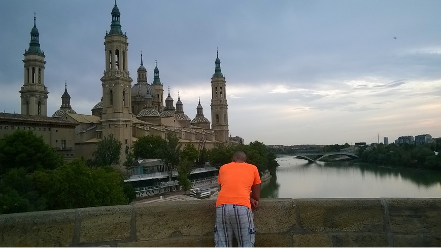 Foto 2 de Puente de Piedra, Zaragoza