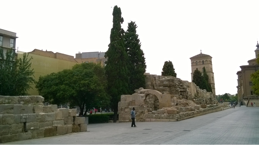 Foto 1 de Antiguas murallas de Zaragoza
