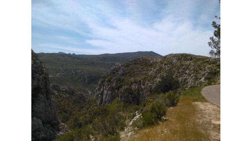 Foto 1 de A mitad del Coll de la Safor