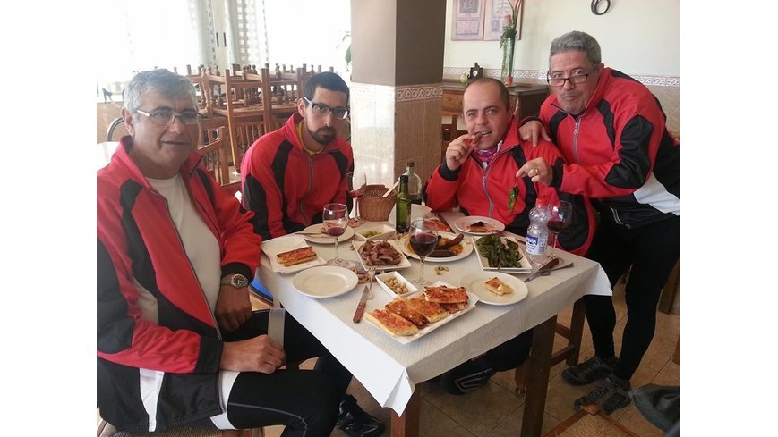 Foto 2 de Bar Puerta de Alcalá