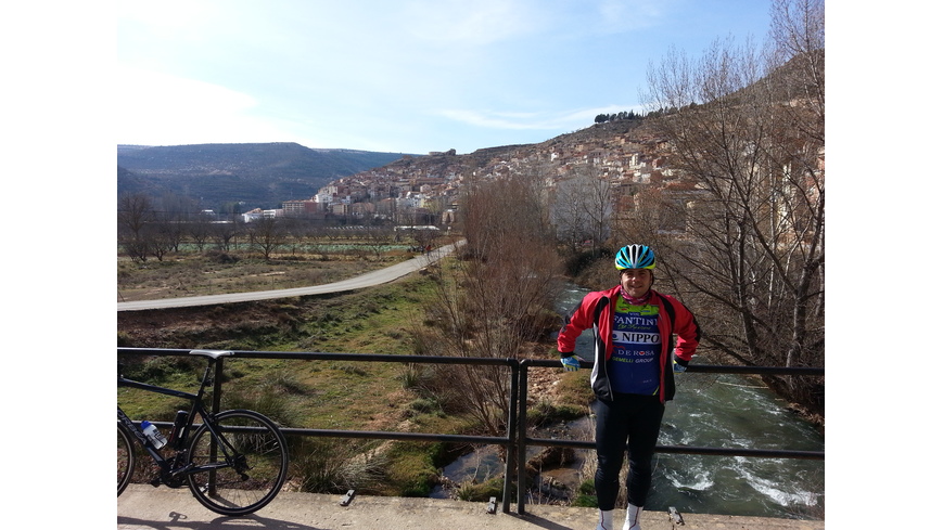 Foto 2 de Ademuz desde el puente sobre el Turia
