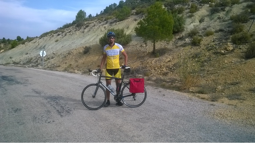 Foto 2 de Cima entre Las Cuevas y Fuenterrobles