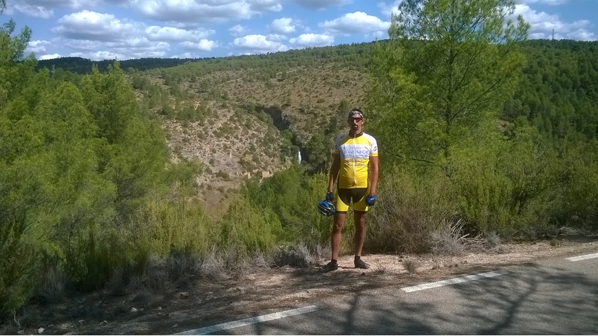 Foto 2 de Cascada en el Guadazaón