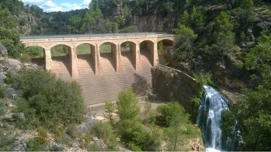 Foto 1 de Embalse del Batanejo