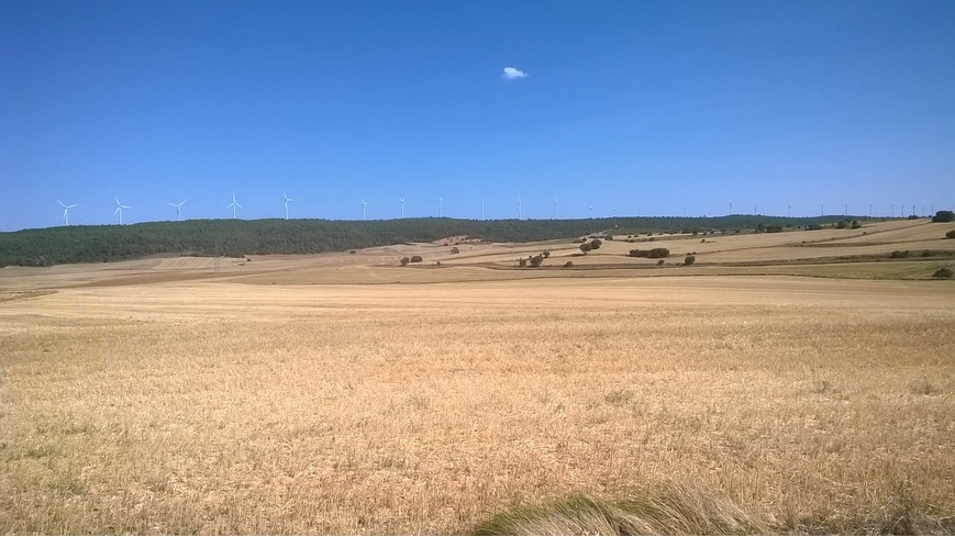 Foto 2 de Aerogeneradores de Campillo de Altobuey